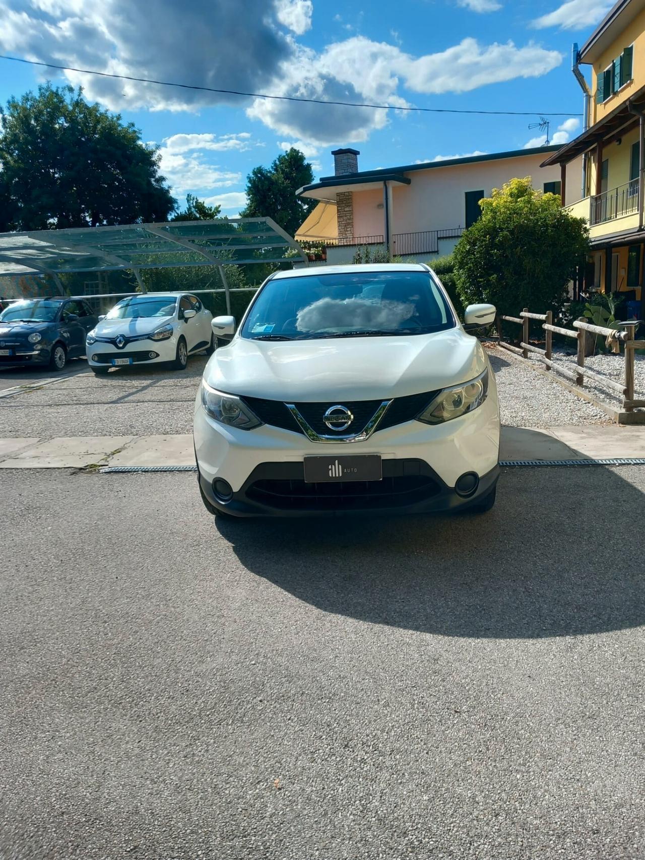 Nissan Qashqai 1.5 dCi Visia