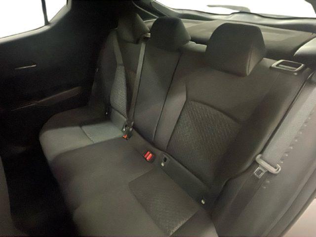 TOYOTA C-HR 1.8 Hybrid E-CVT Business