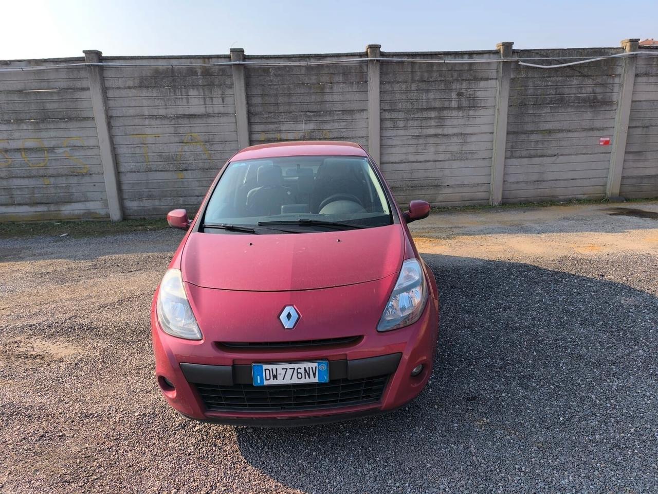 Renault Clio 1.2 16V 5 porte Dynamique