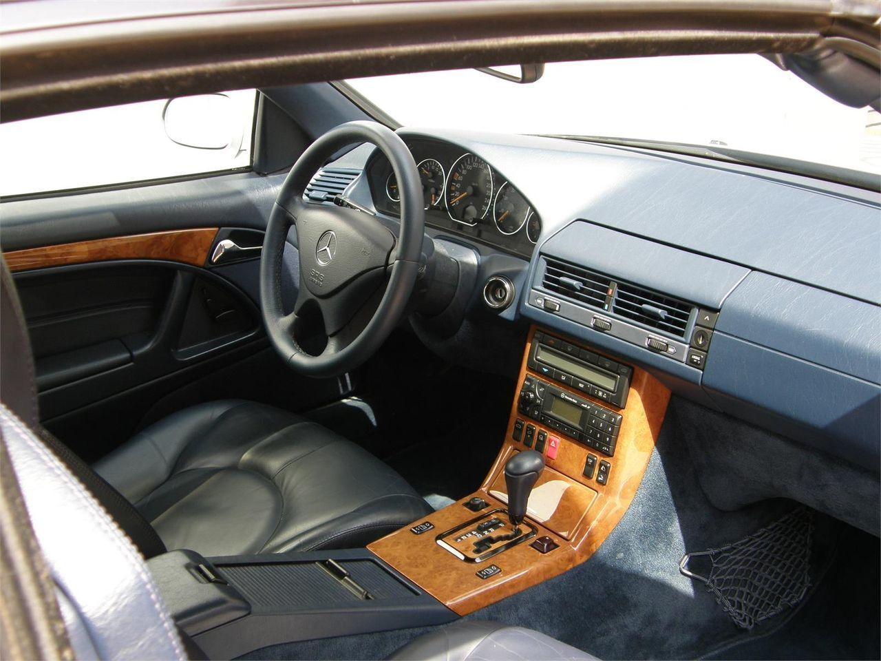 MERCEDES SL 320