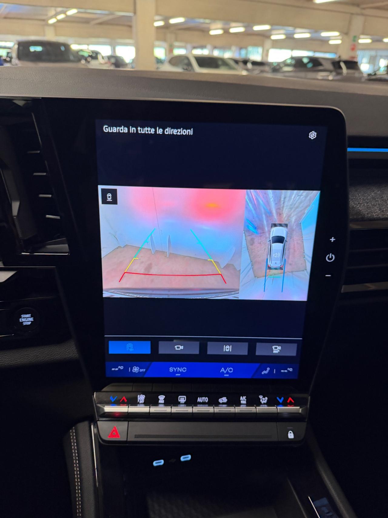 Renault Espace Full Hybrid E-Tech 200 CV 7p Techno