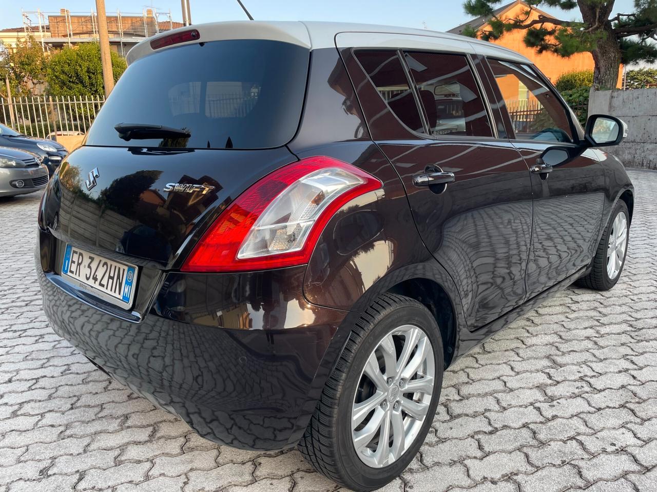 Suzuki Swift 1.2 VVT 5 porte B-Cool Bi-Color super full !!