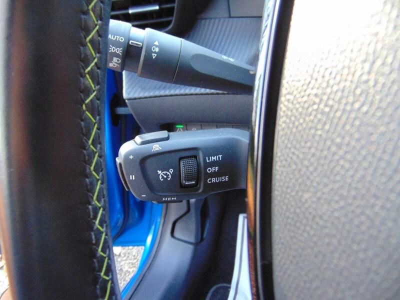 PEUGEOT 208 2ª serie 208 motore elettrico 136 ...