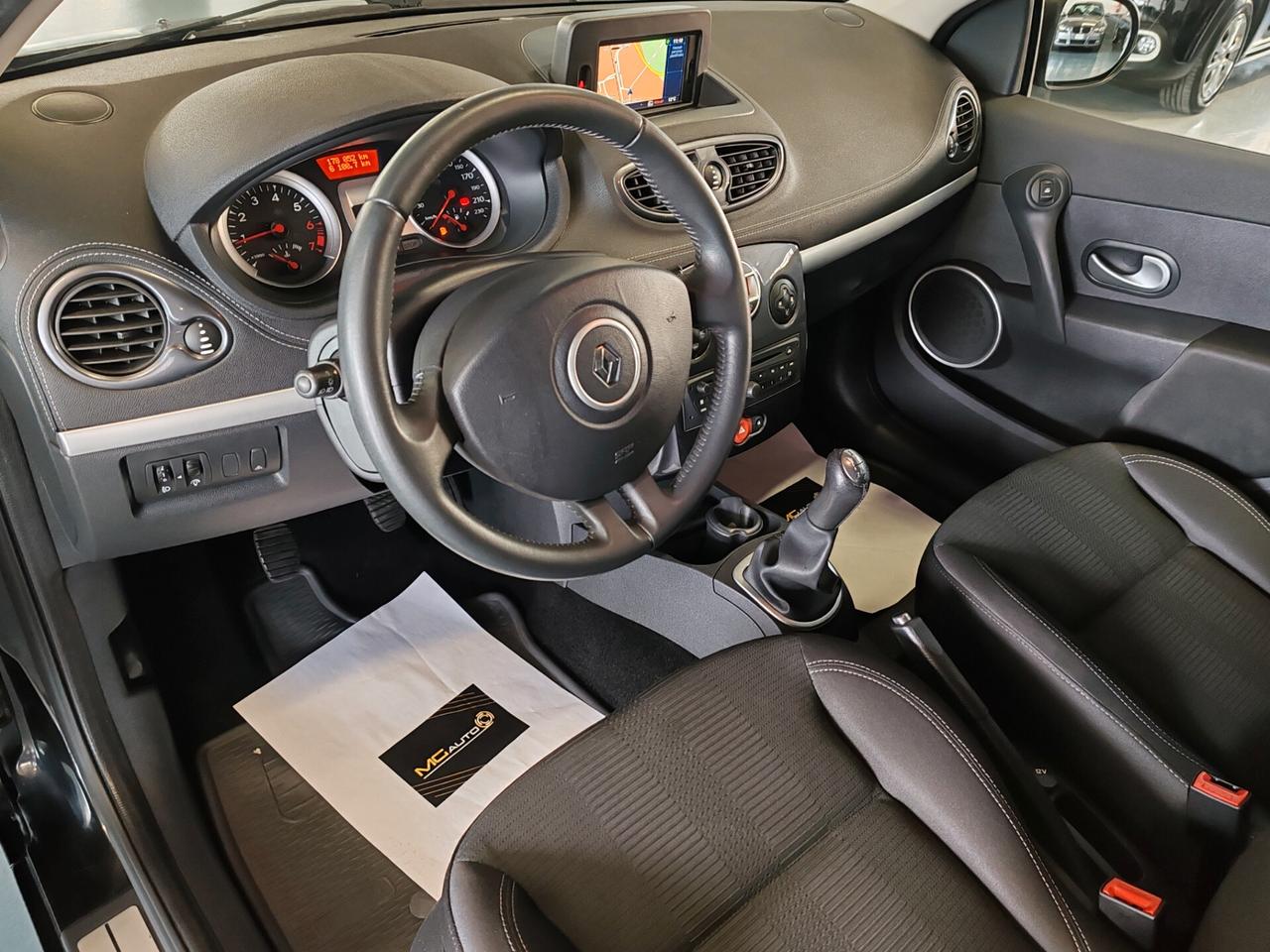 Renault Clio 1.2 16V 3 porte Luxe