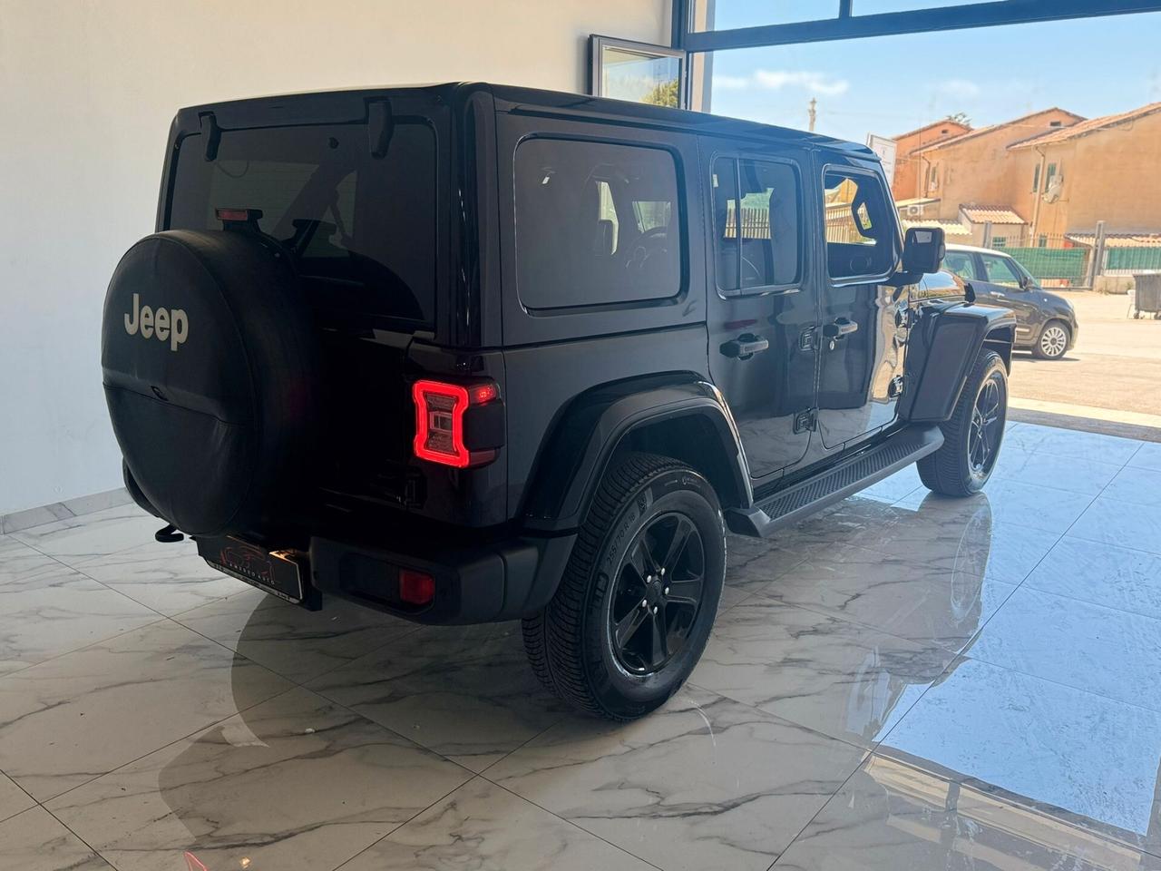 Jeep Wrangler Unlimited 2.2 Mjt II Sahara