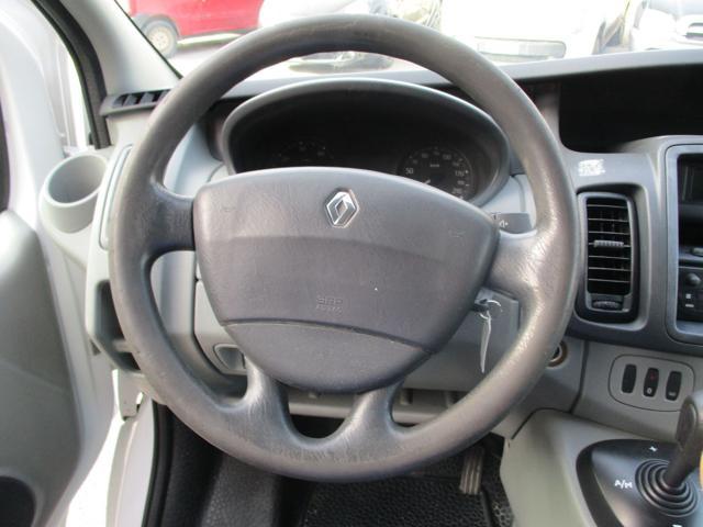 RENAULT Trafic 2.0 dCi L1H1 FURGONATO automatico