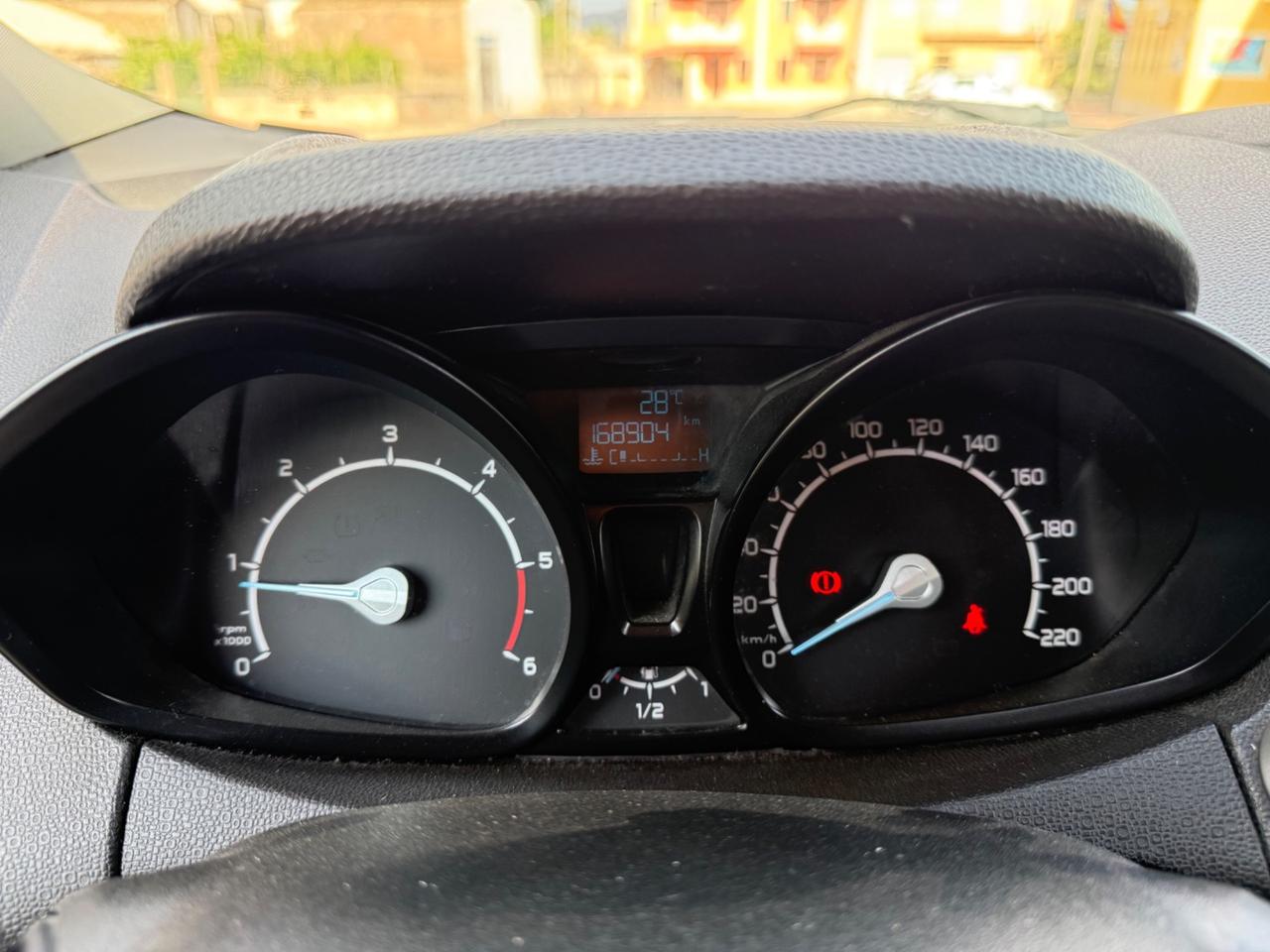 Ford EcoSport 1.5 TDCi 90 CV titanium