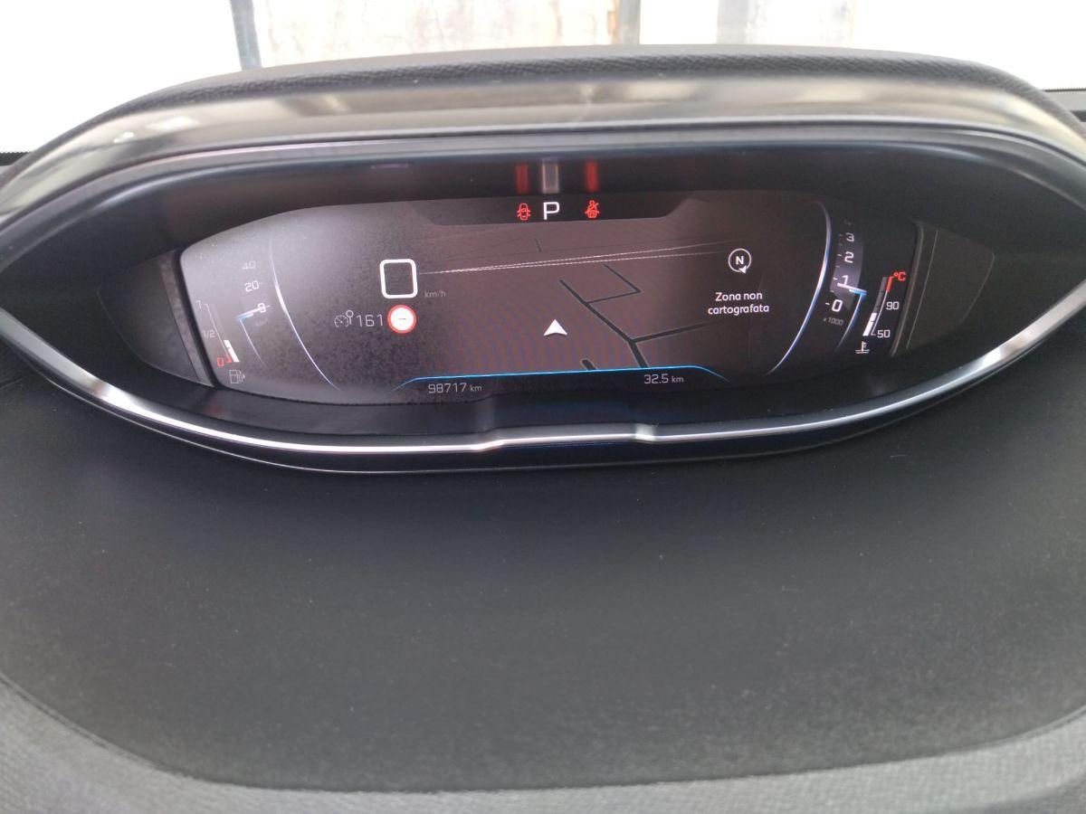 PEUGEOT 5008 BlueHDi 130 EAT8 Allure 7 POSTI