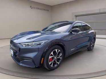 FORD Mustang Mach-e extended range awd 351cv auto del 2021