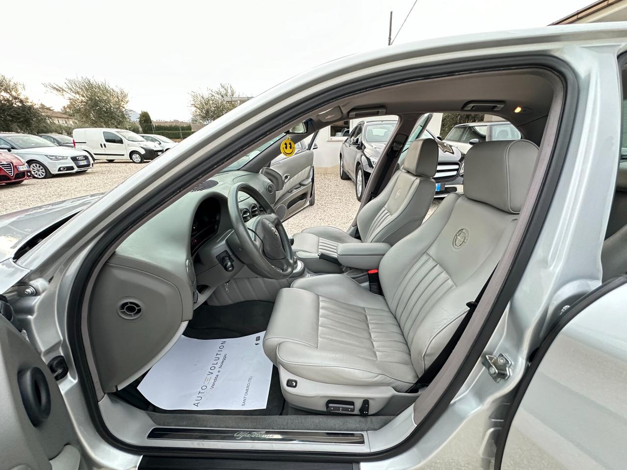 Alfa Romeo 166 2.4 JTD M-JET 20v Luxury 213.128 km Full Optional