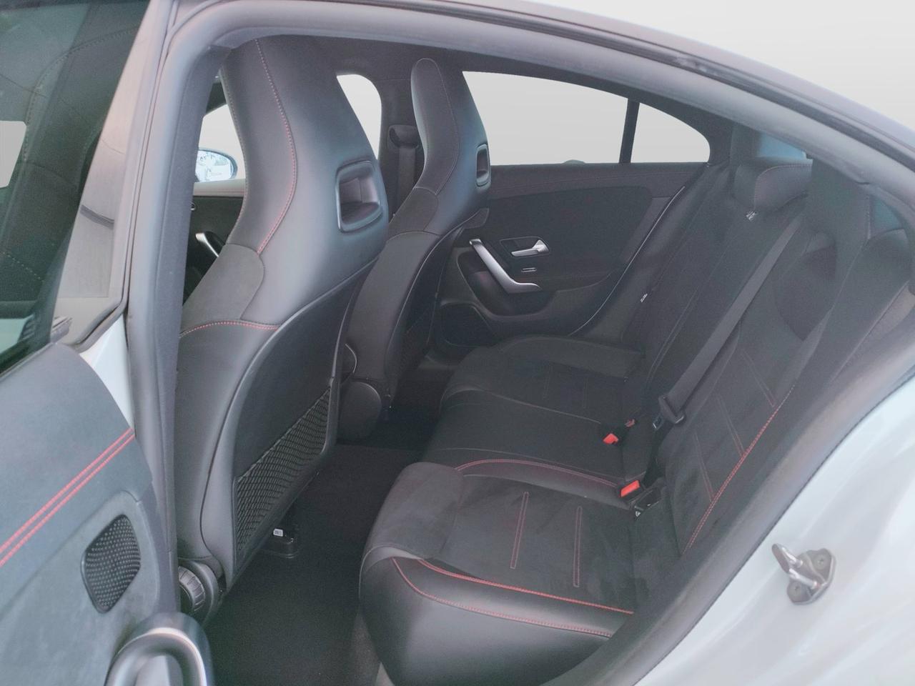 Mercedes-Benz CLA Coupe - C118 - CLA Coupe 200 d Premium auto