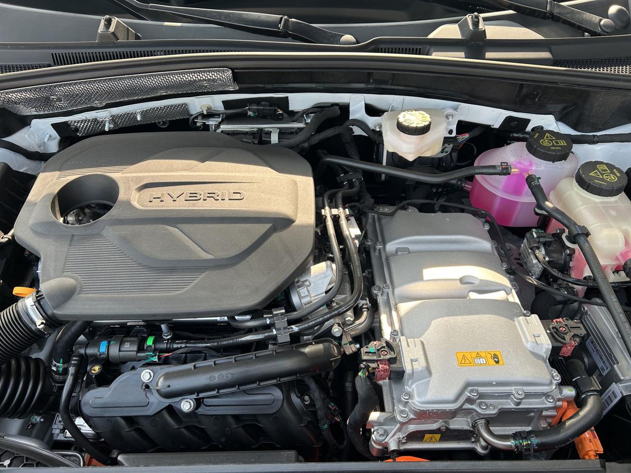Mg ZS 1.5 hybrid+ Luxury auto