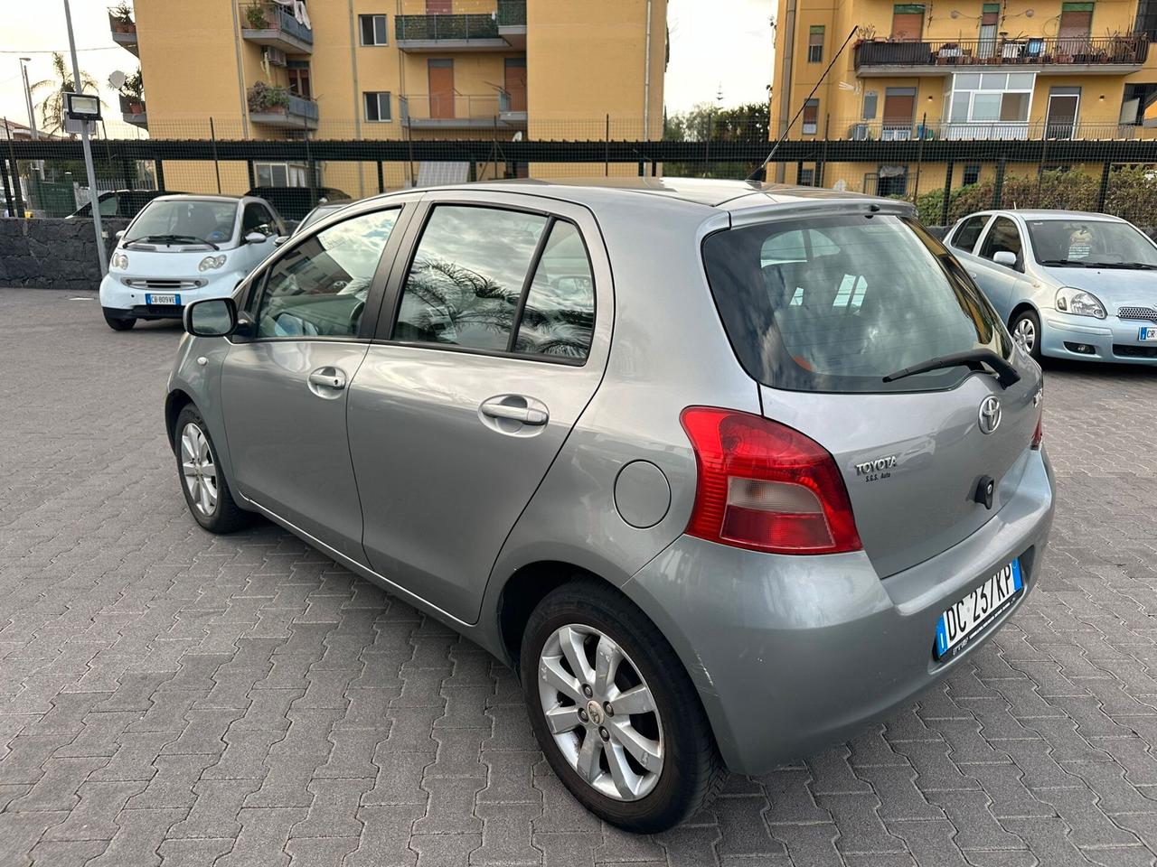 Toyota Yaris 1.0 5 porte Sol benzina per neopatentati