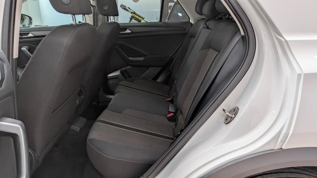 Volkswagen T-Roc 1.6 TDI SCR Business BlueMotion Technology