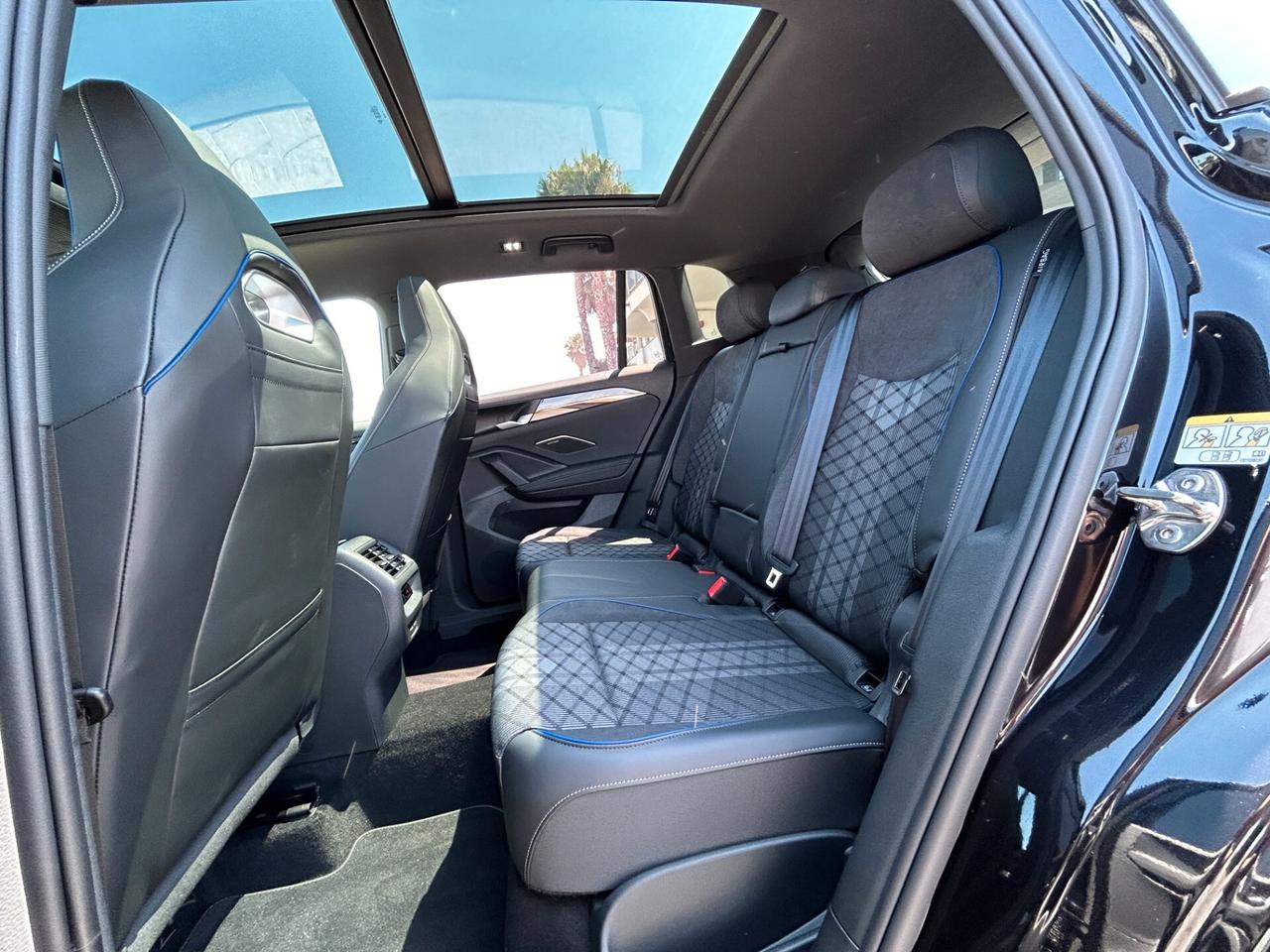 Volkswagen Tiguan 2.0 tdi R-Line 150cv dsg MY24