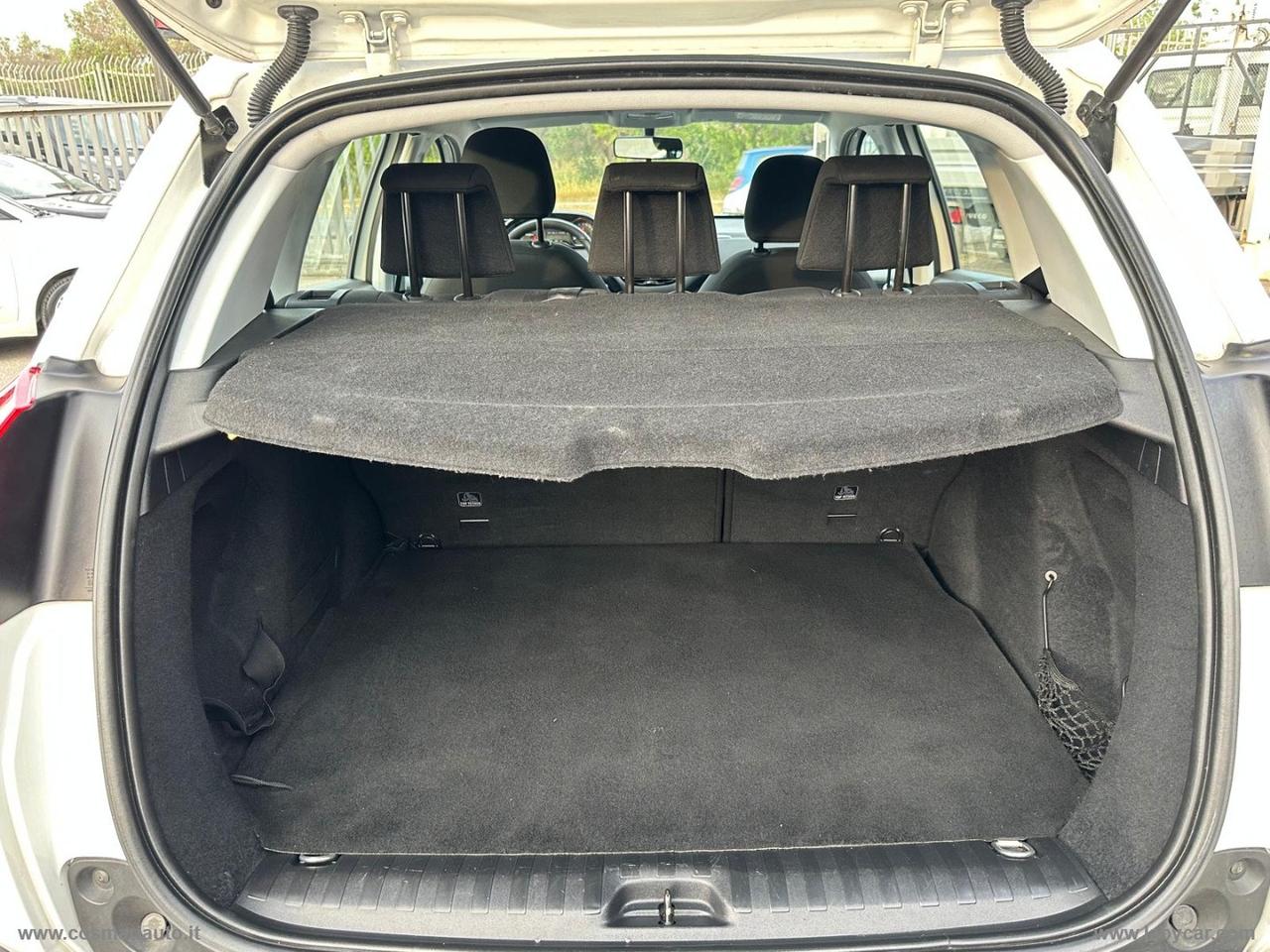 PEUGEOT 2008 PureTech 82 Active