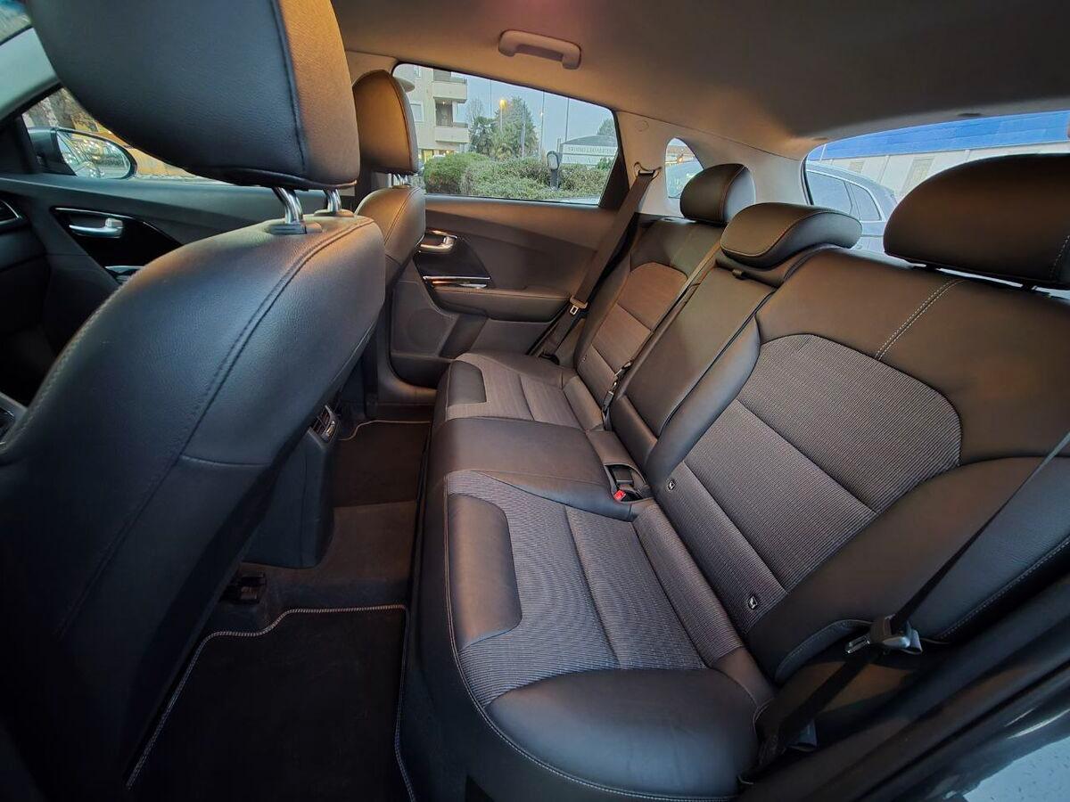 Kia Niro 1.6 gdi hev Style Adas Pack dct my18