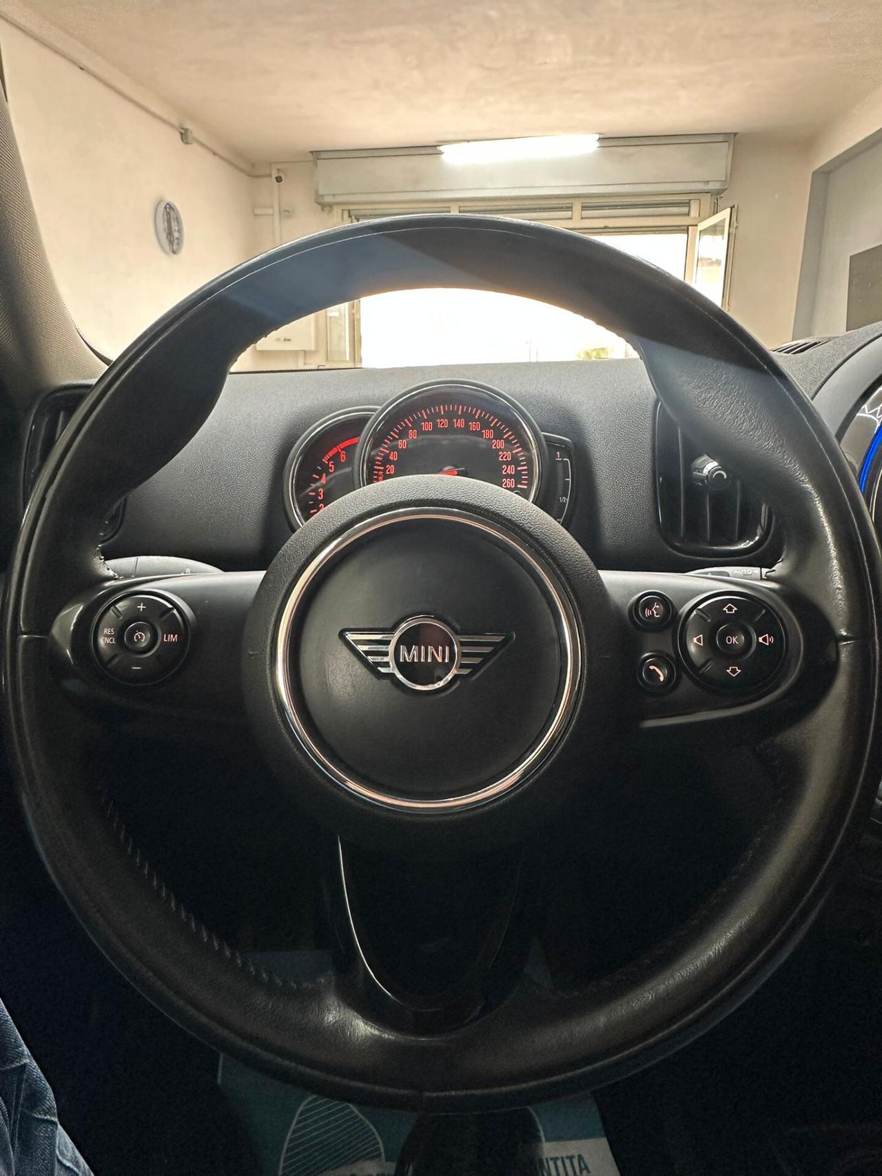 Mini Cooper Countryman 2.0 D Hype