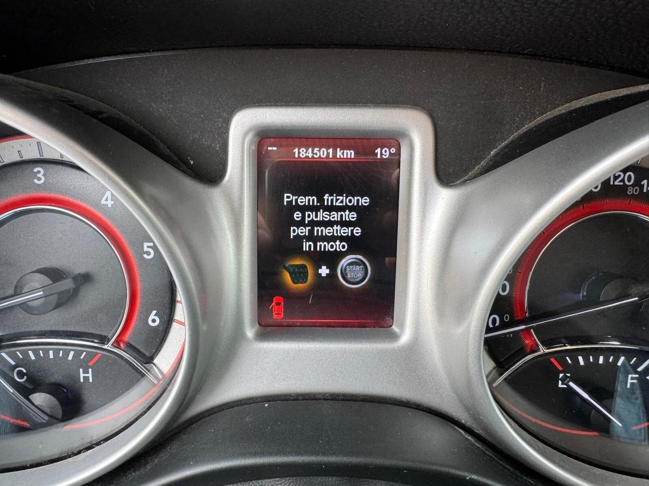 Fiat Freemont 2.0 Multijet 170 CV Lounge*EURO5*7POSTI*PELLE