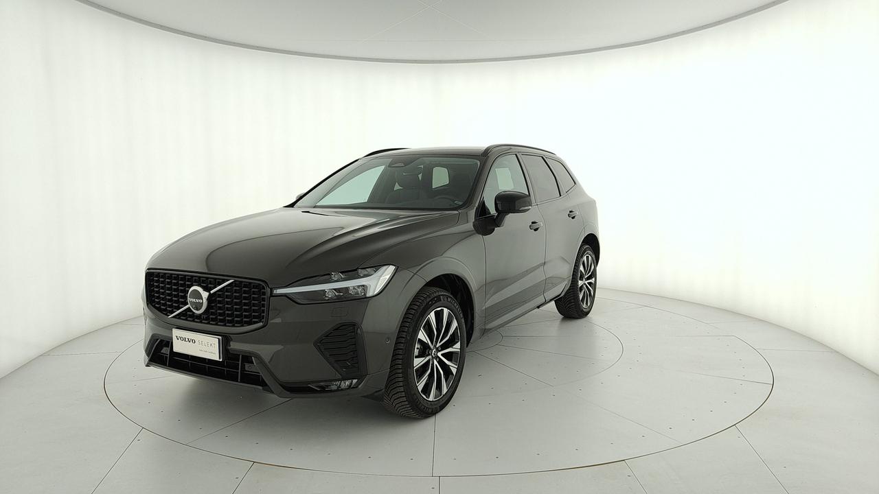 VOLVO XC60 2.0 b4 Plus Dark auto