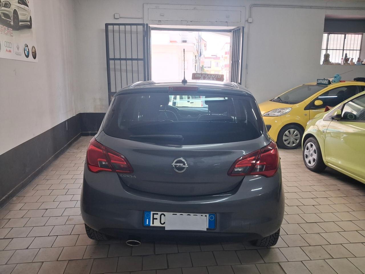 Opel Corsa 1.4 90CV GPL Tech 5 porte b-Color 2016 unico prop