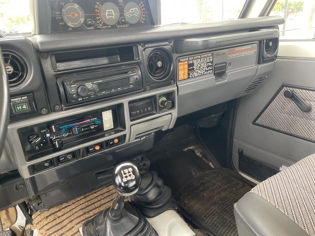 Toyota Land Cruiser II 2.4 turbodiesel SW LJ70 LX