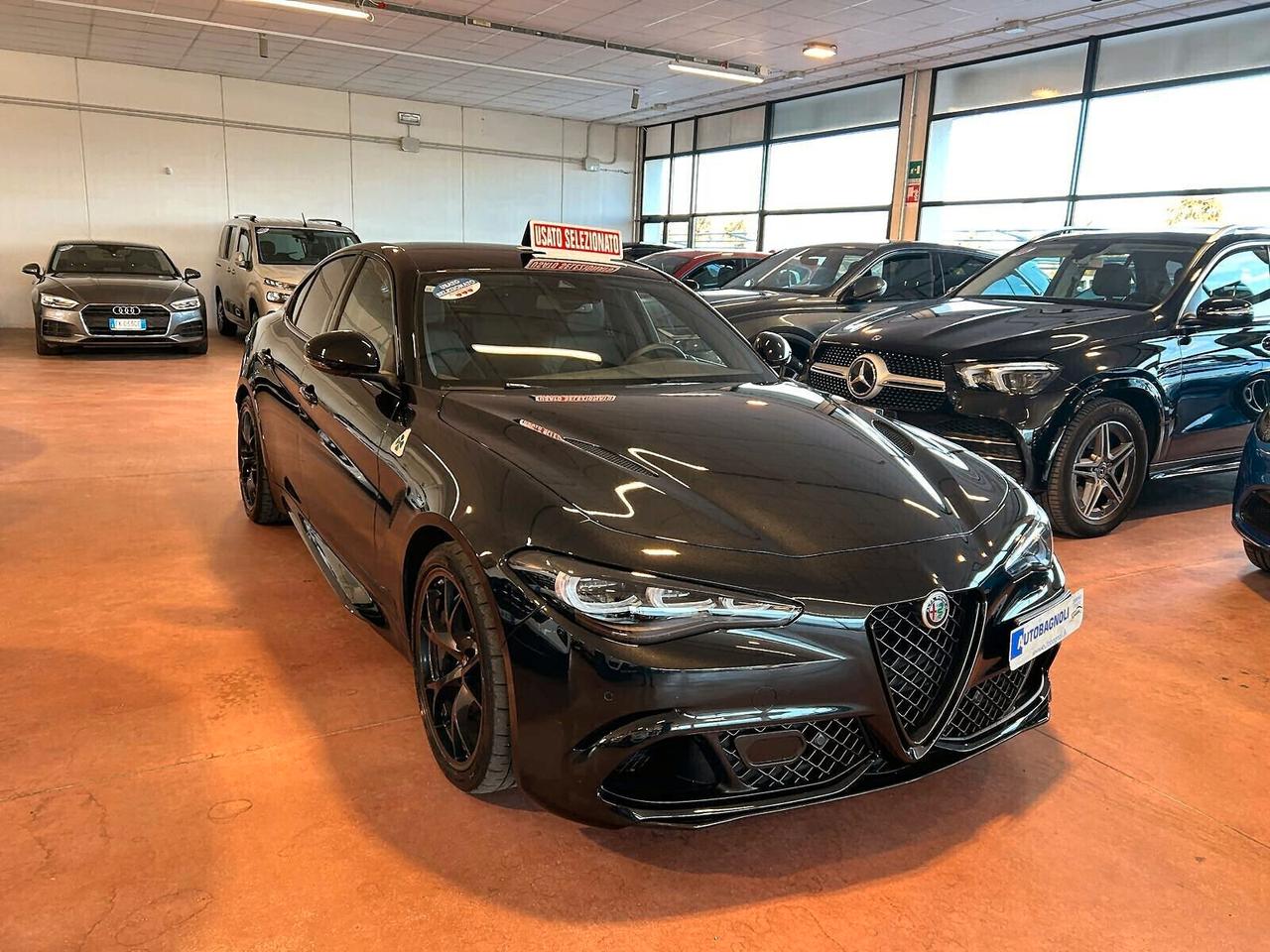 Alfa Romeo Giulia QUADRIFOGLIO 2.9 T V6 AT8 520 CV SPOTICAR