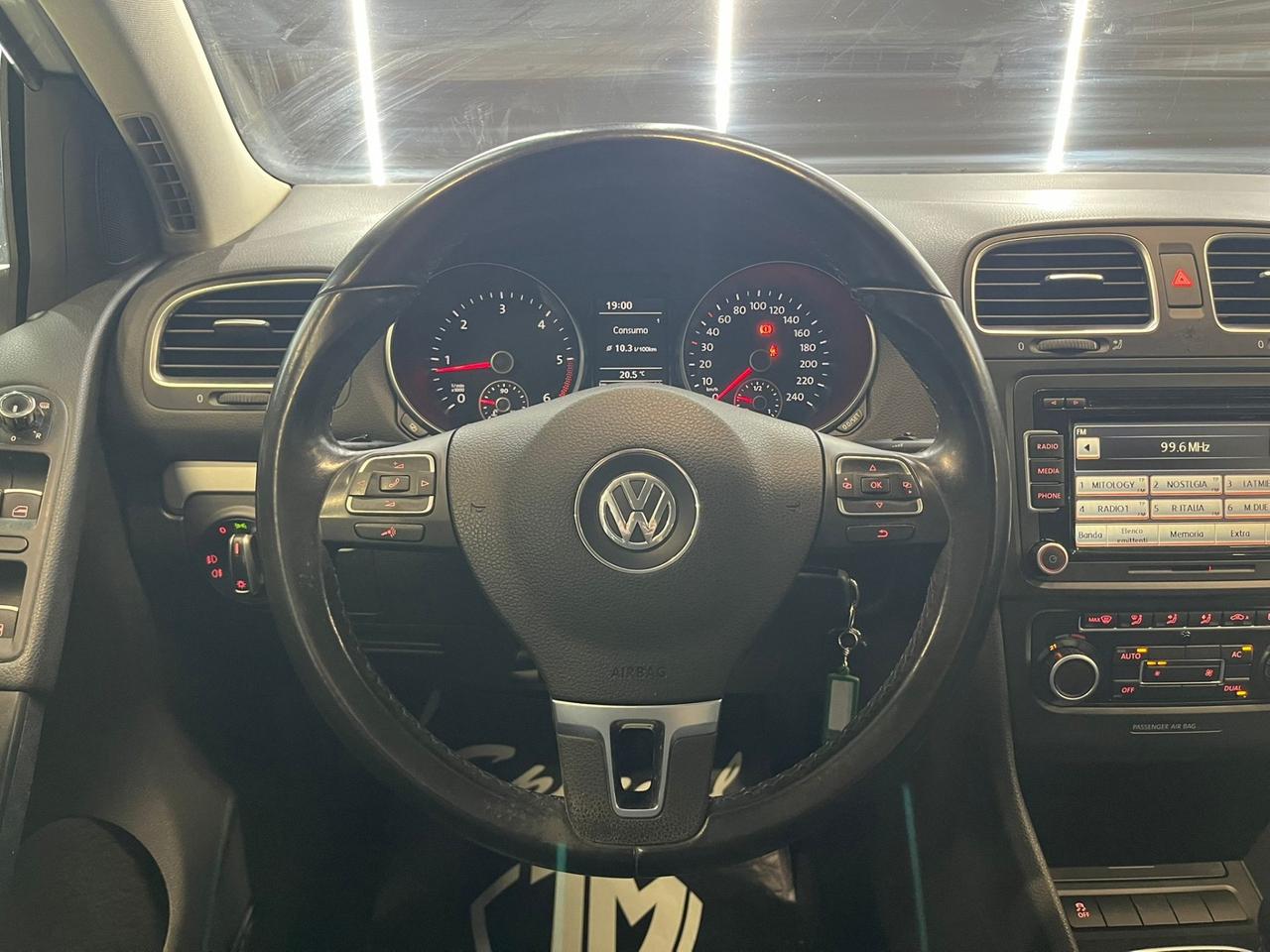 Volkswagen Golf 1.6 TDI 5p. Highline OK NEOPATENTATI