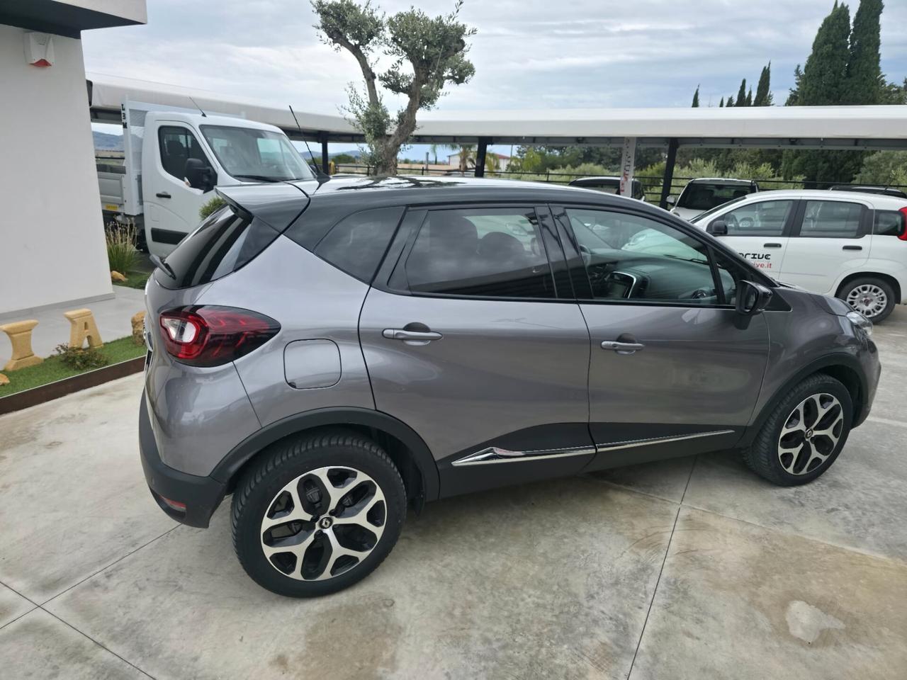 Renault Captur dCi 8V 90 CV EDC Start&Stop Energy Intens