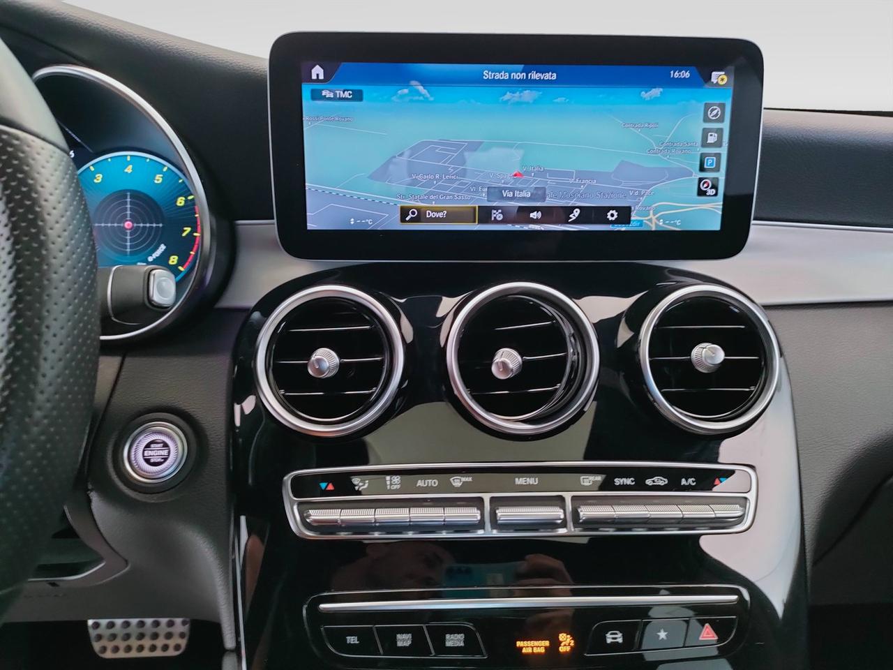 Mercedes-Benz GLC Coupe - C253 2019 - GLC Coupe 300 mhev (eq-boost) Premium Plus 4matic auto