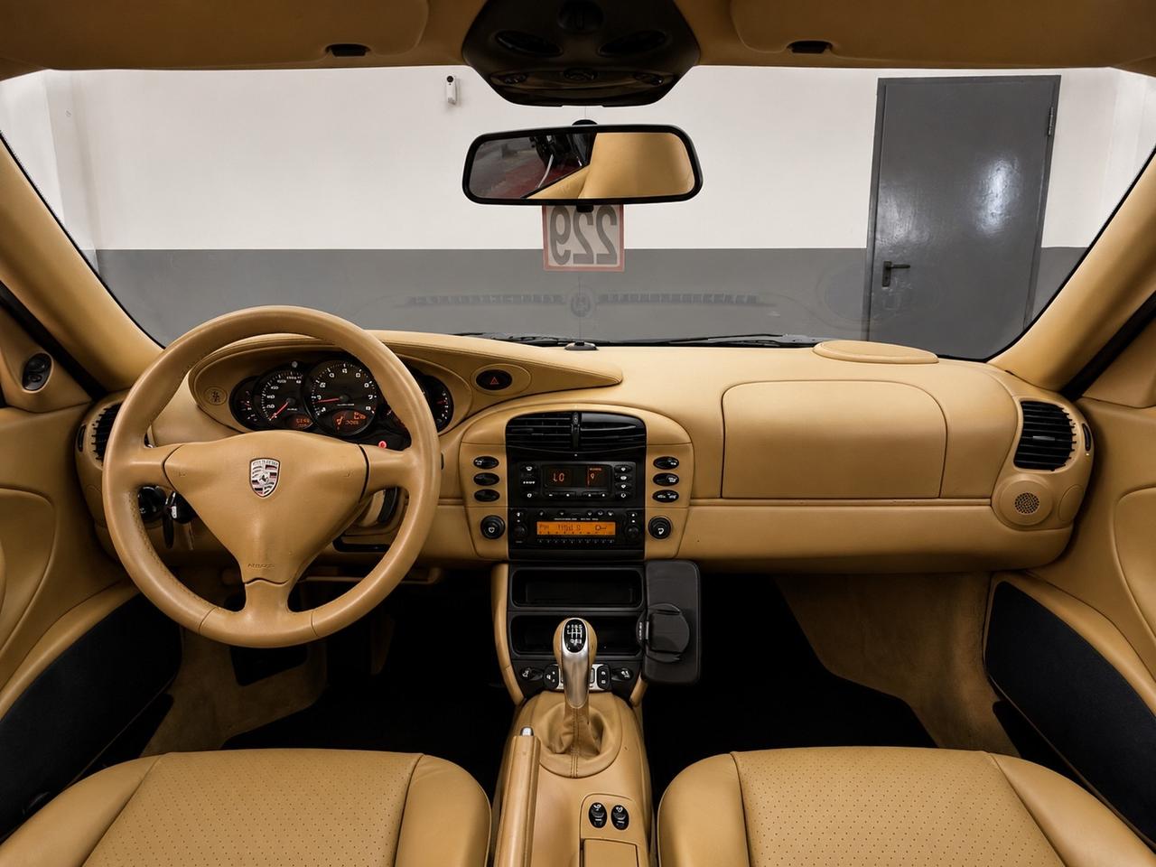 Porsche 911 Carrera cat Cabriolet