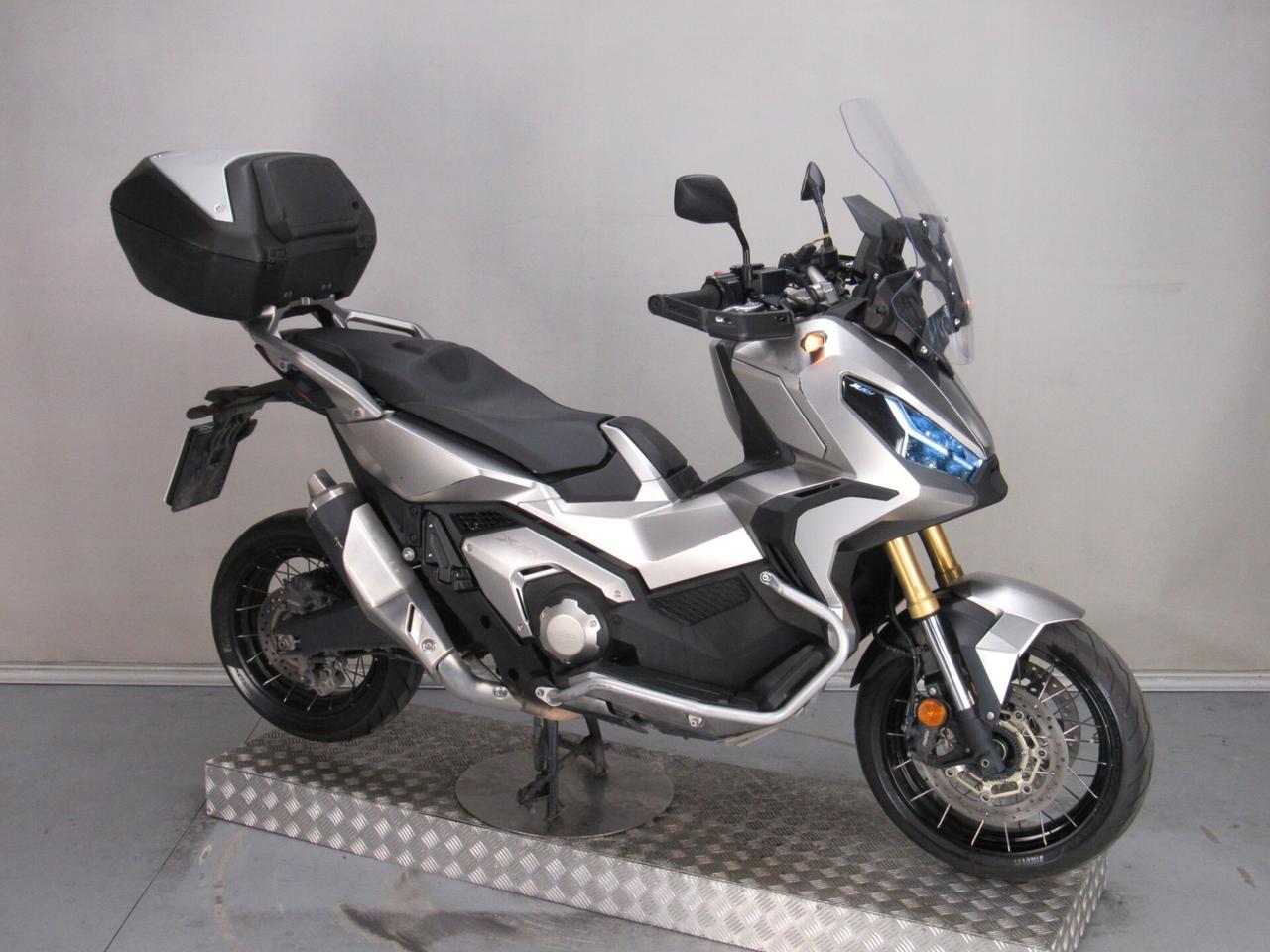 Honda X-ADV 750 ABS DCT