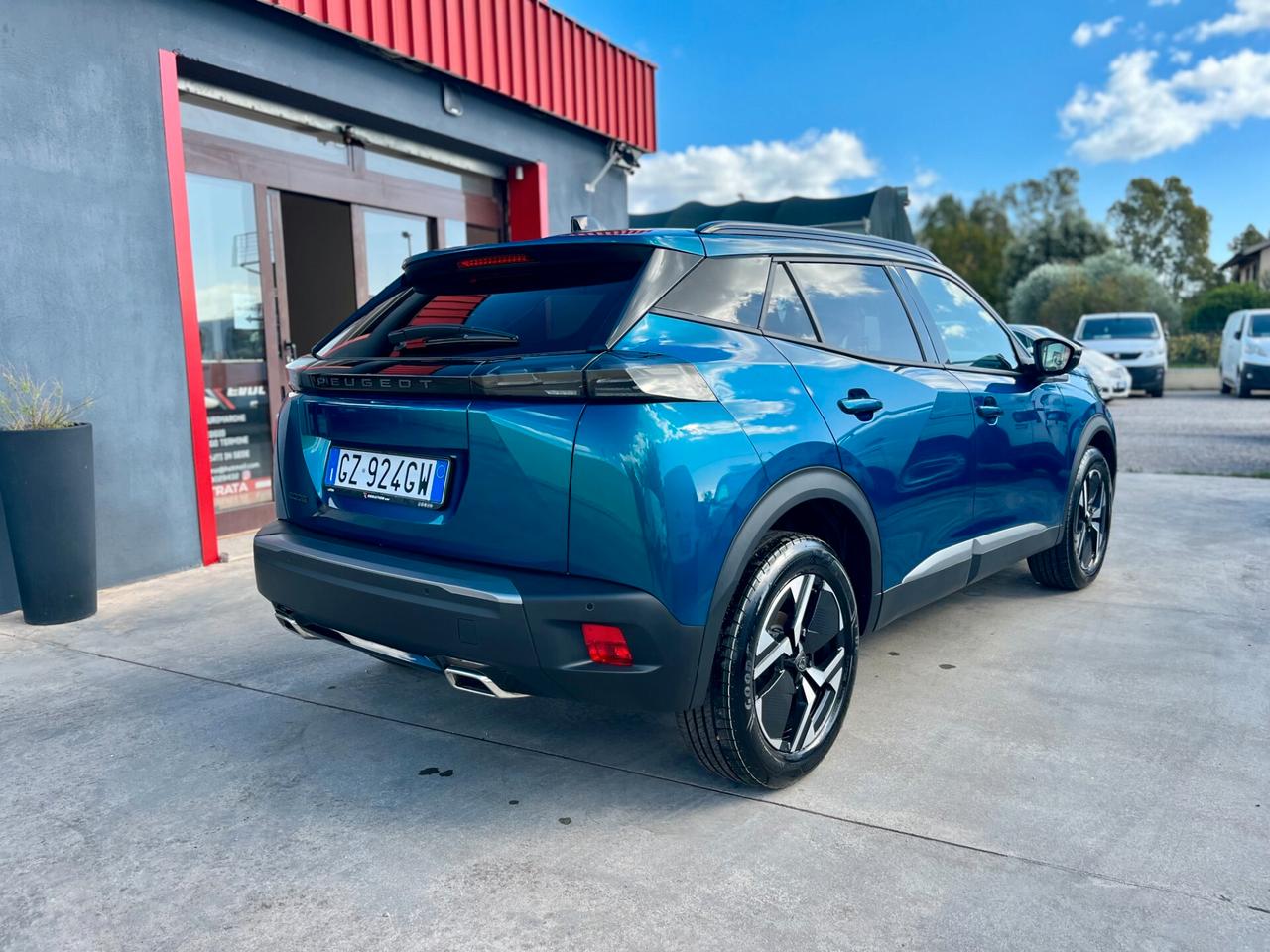 PEUGEOT 2008 1.2 PureTech 130CV EAT8 ALLURE – KM 0 – AUTOMATICA