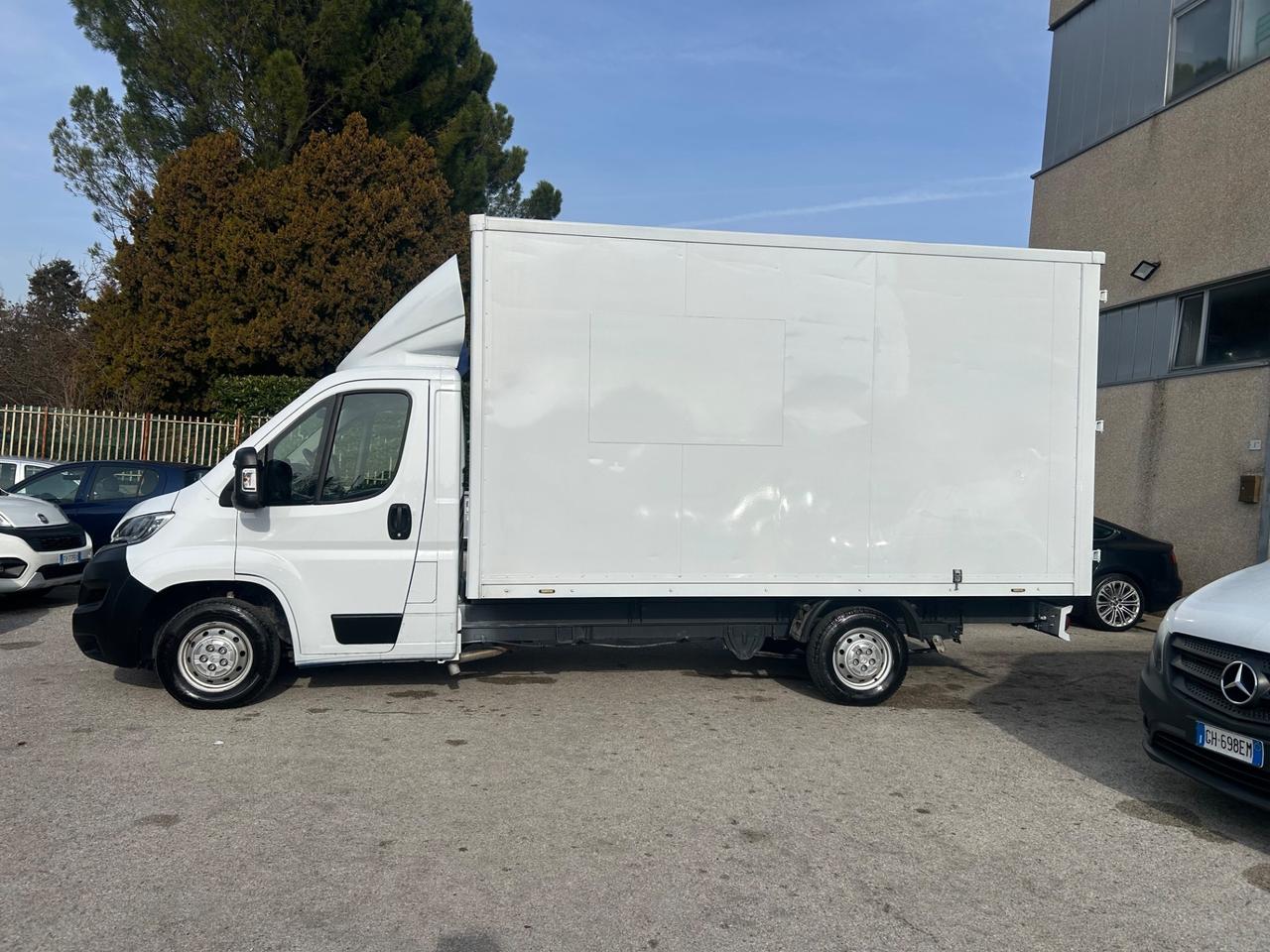 Citroen Jumper 33 BlueHDi 140 80000km 2021