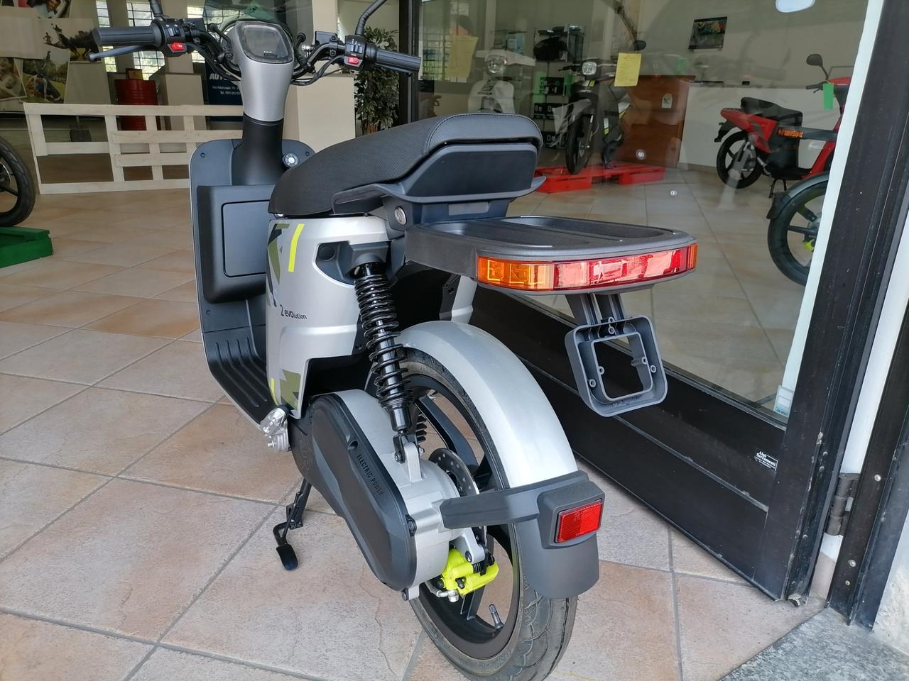 ASKOLL ES2 EVOLUTION 2.8 KM ZERO - 06/2022