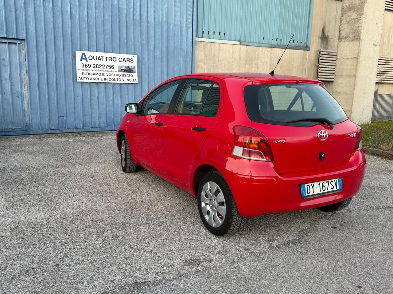 Toyota Yaris 1.0 5 porte