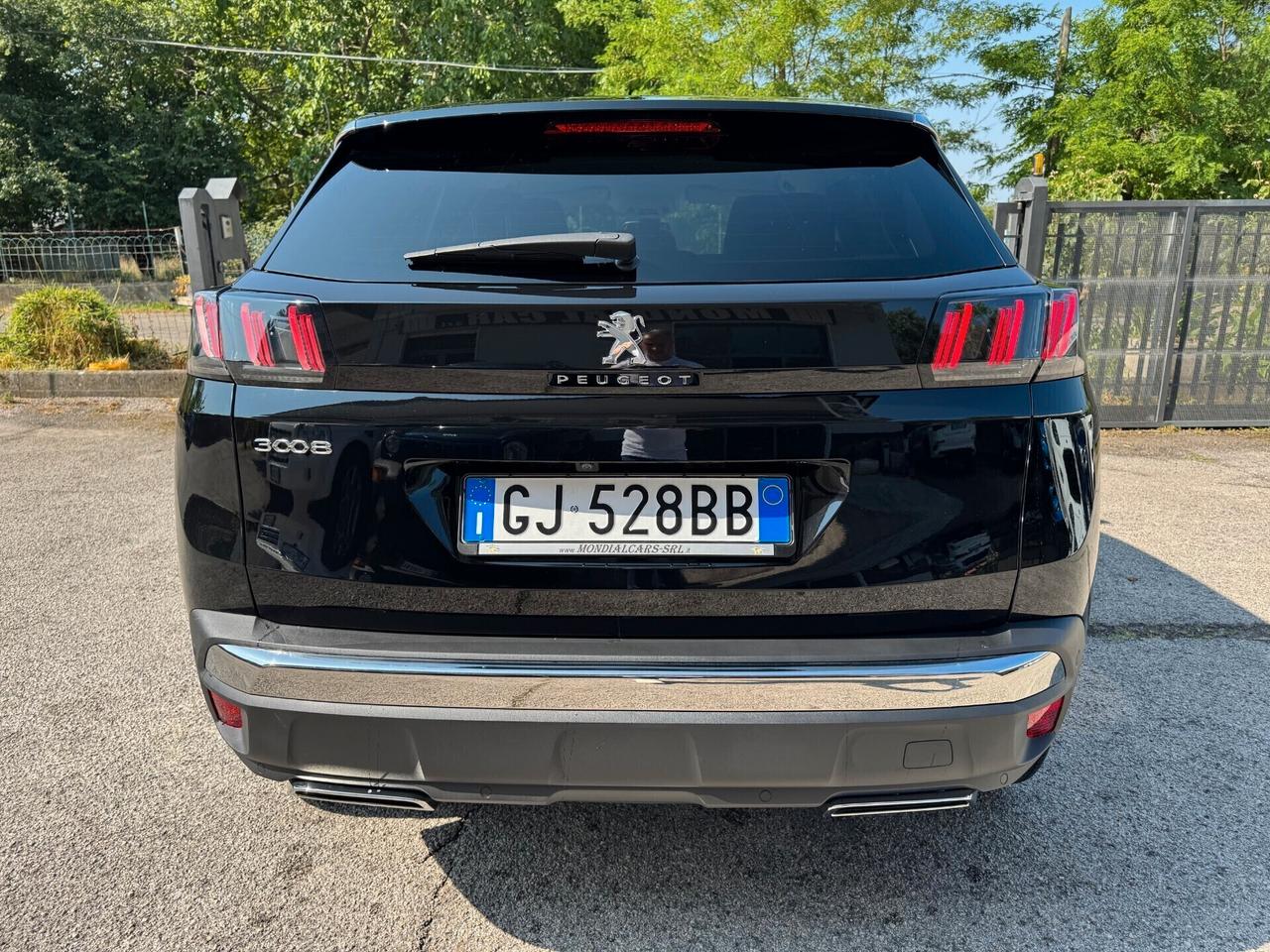 Peugeot 3008 BlueHDi 130 S&S EAT8 Allure