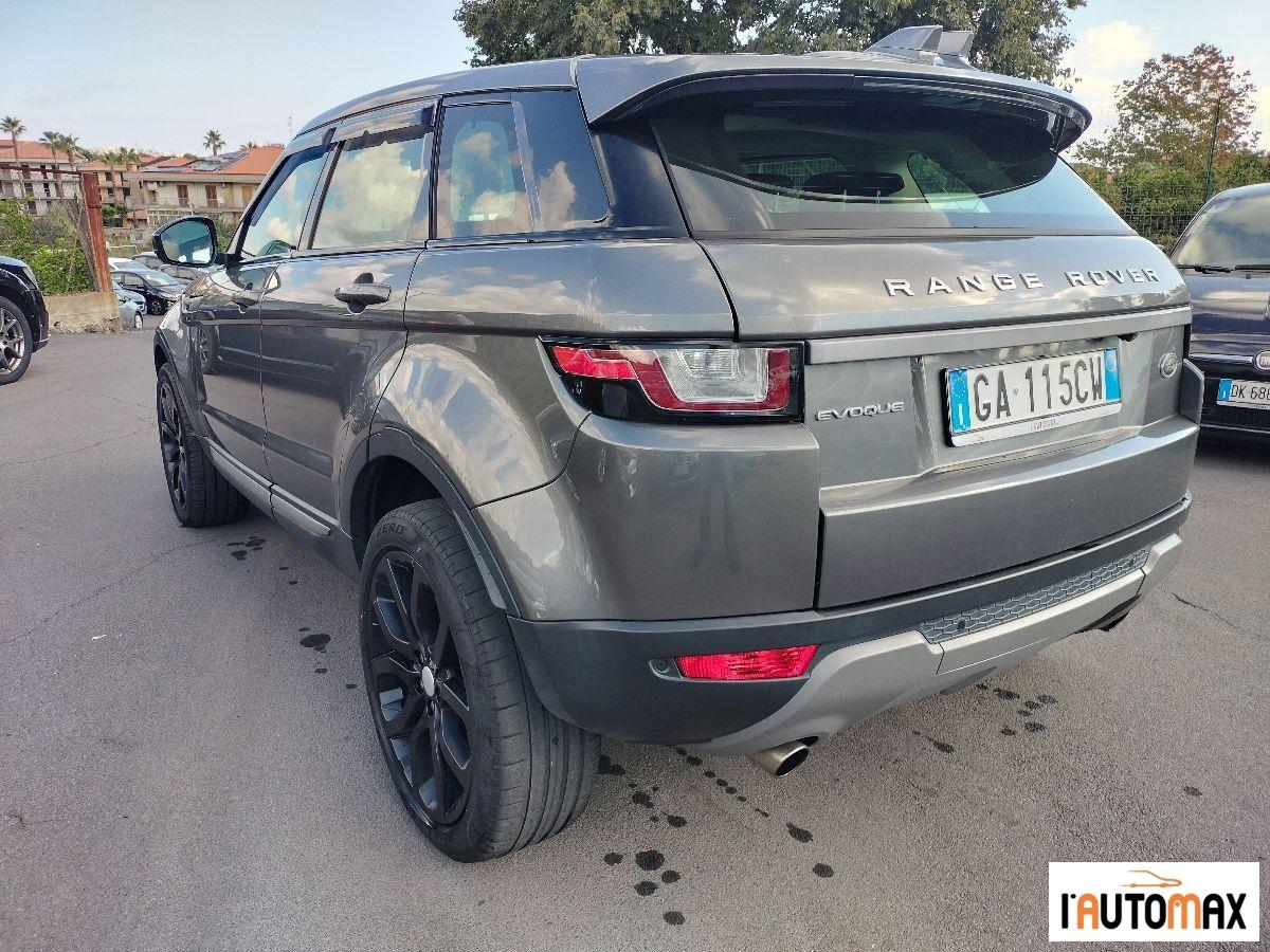 LAND ROVER - Range Rover Evoque