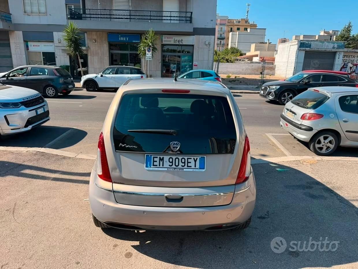 Lancia MUSA 1.4 8V Ecochic (GPL) Gold