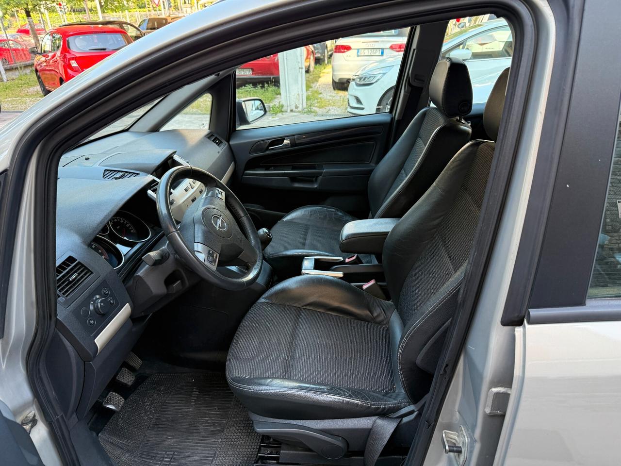 Opel Zafira 1.6 16V ecoM 94CV Cosmo 7 POSTI impianto a metano
