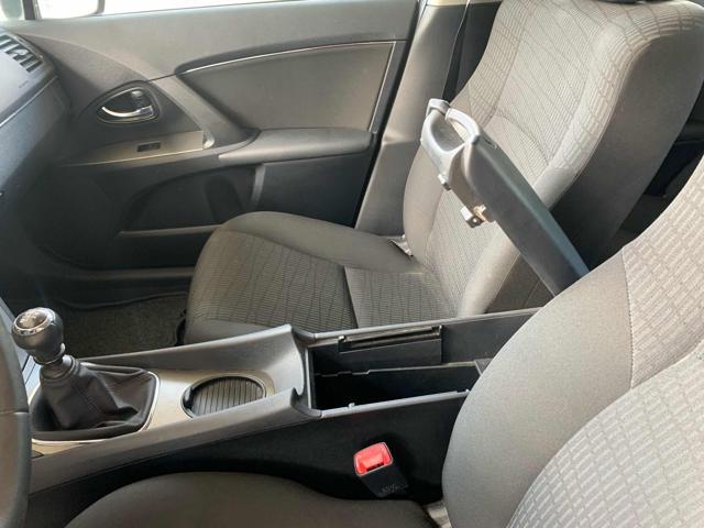 TOYOTA Avensis 2.0 D-4D Sol UNICO PROP. EURO 5 MOTORE A CATENA