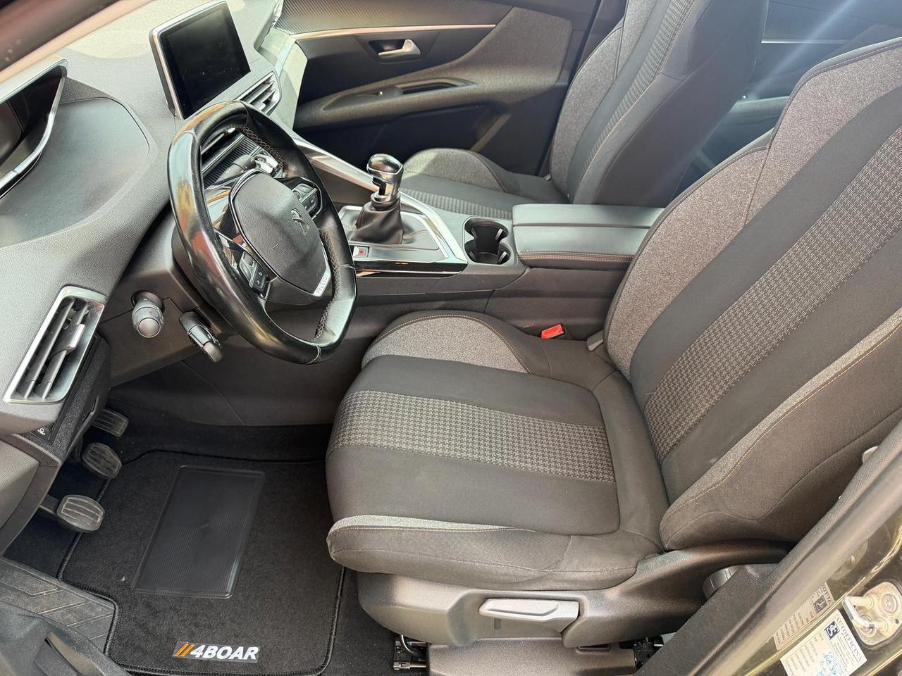 Peugeot 3008 1.5 BlueHDi 130cv *UNIPRO*