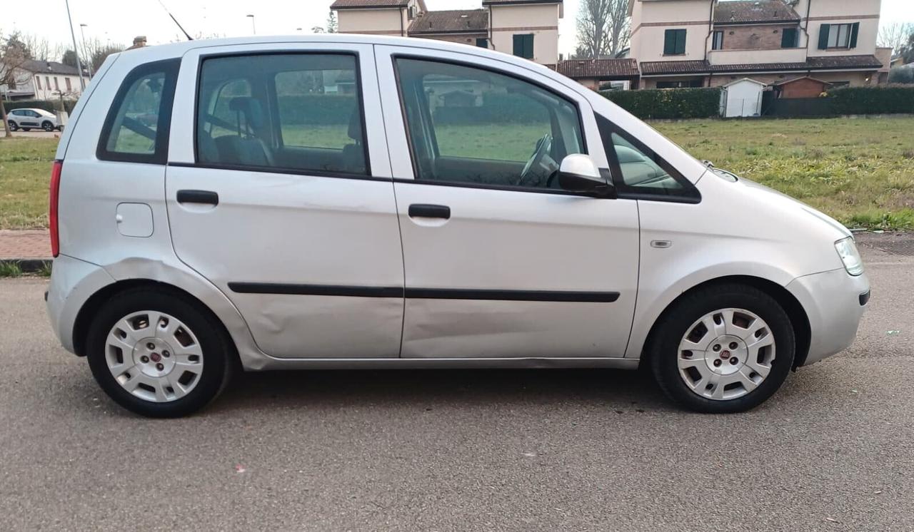 Fiat Idea 1.4 BlackEnergy GPL