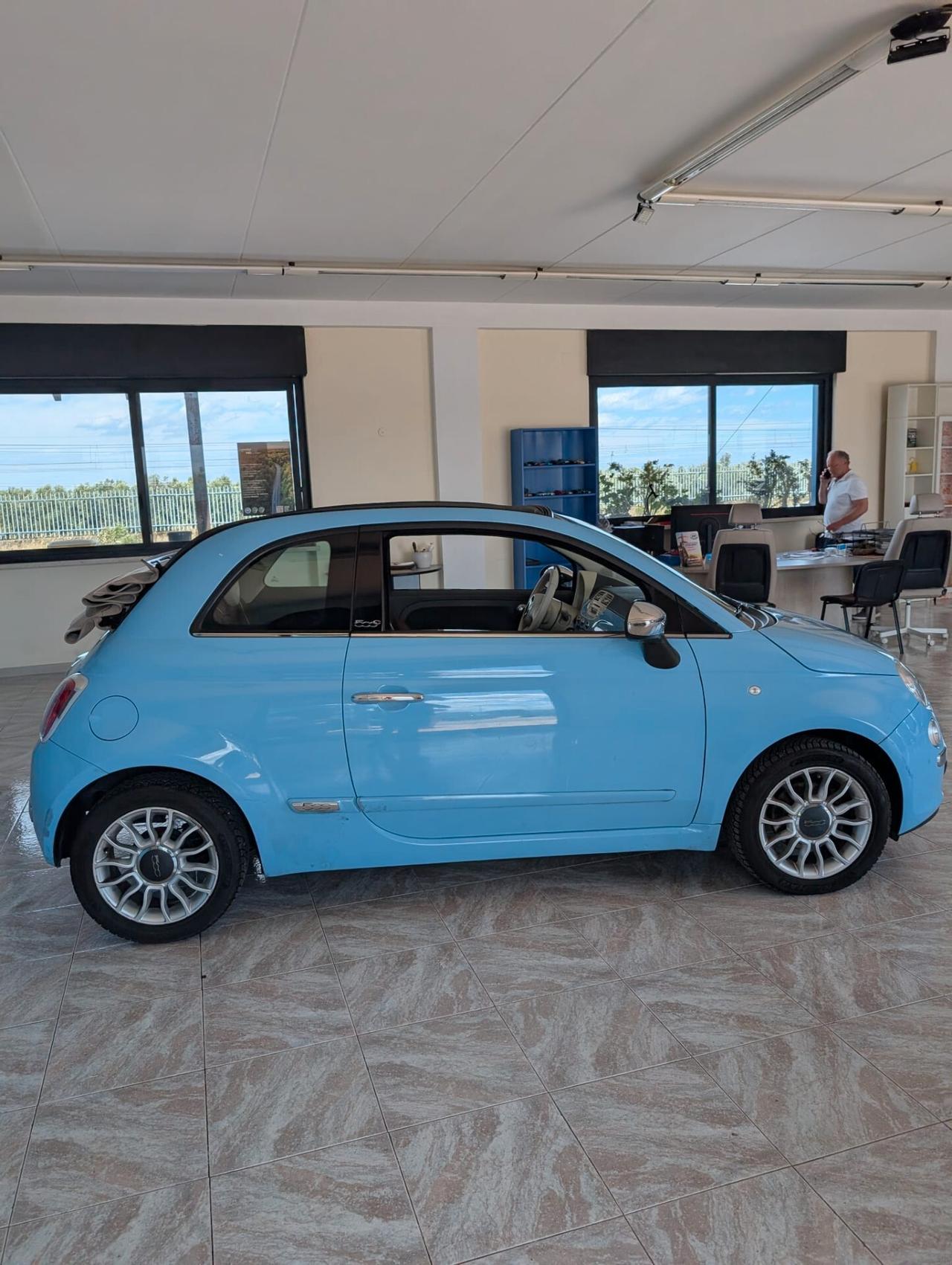 Fiat 500C Poltrona FRAU PER AMATORI