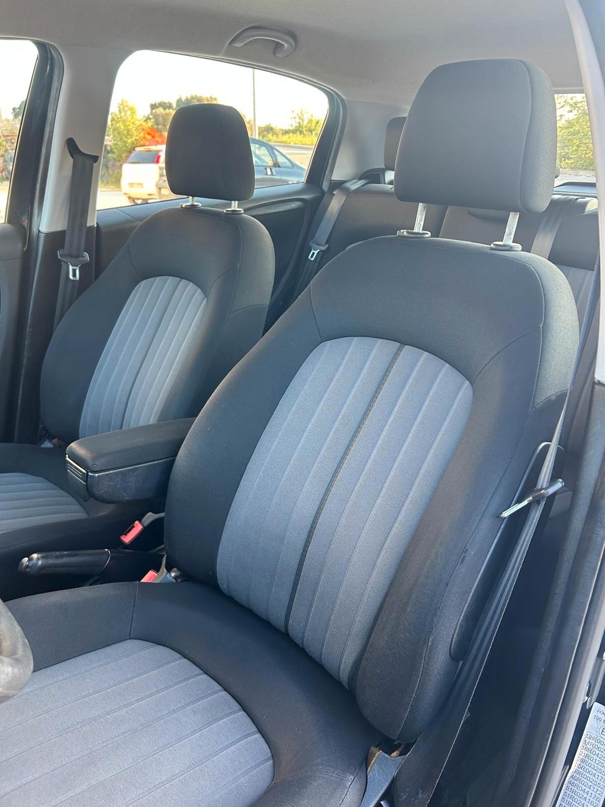 Fiat Punto 1.3 MJT II S&S 95 CV 5 porte Street