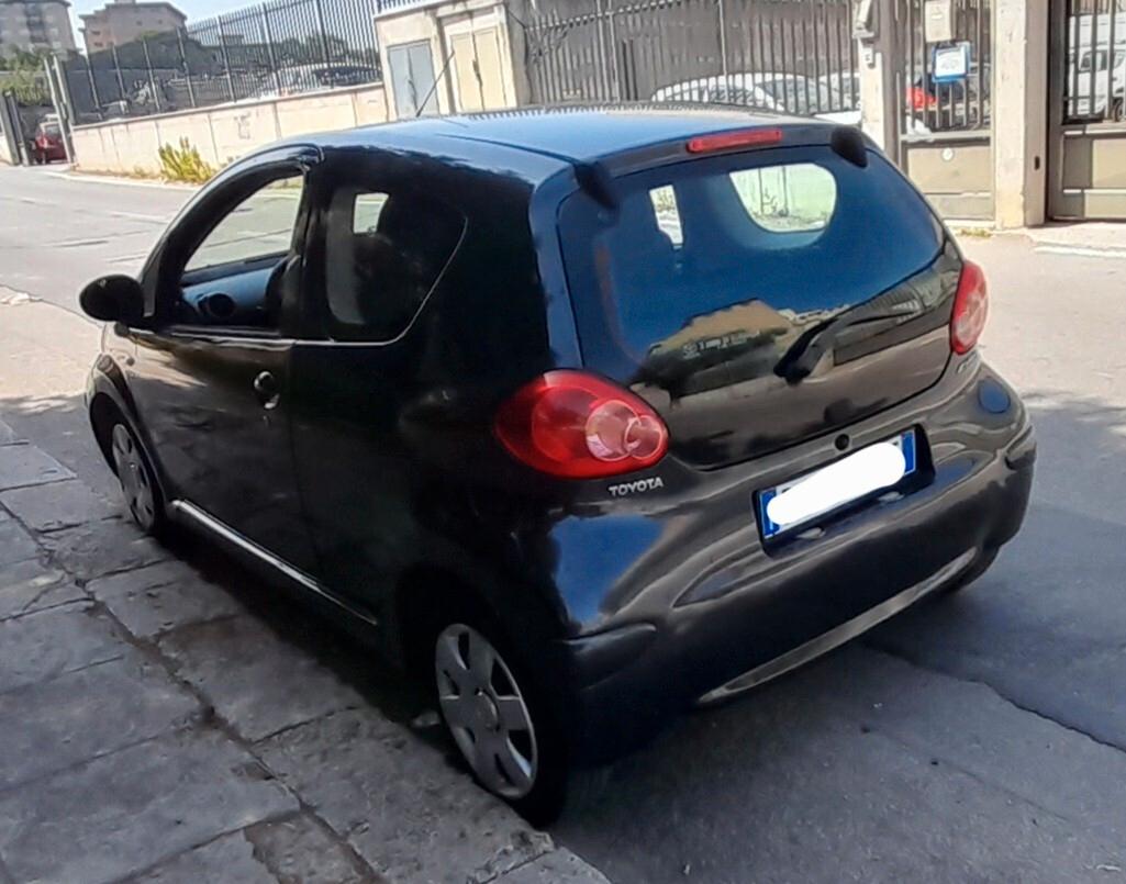 Toyota Aygo 1.0 12V VVT-i 3 porte
