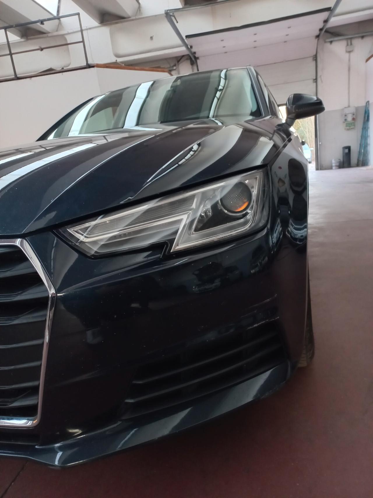 Audi A4 Avant 2.0 TDI 122 CV S tronic Business