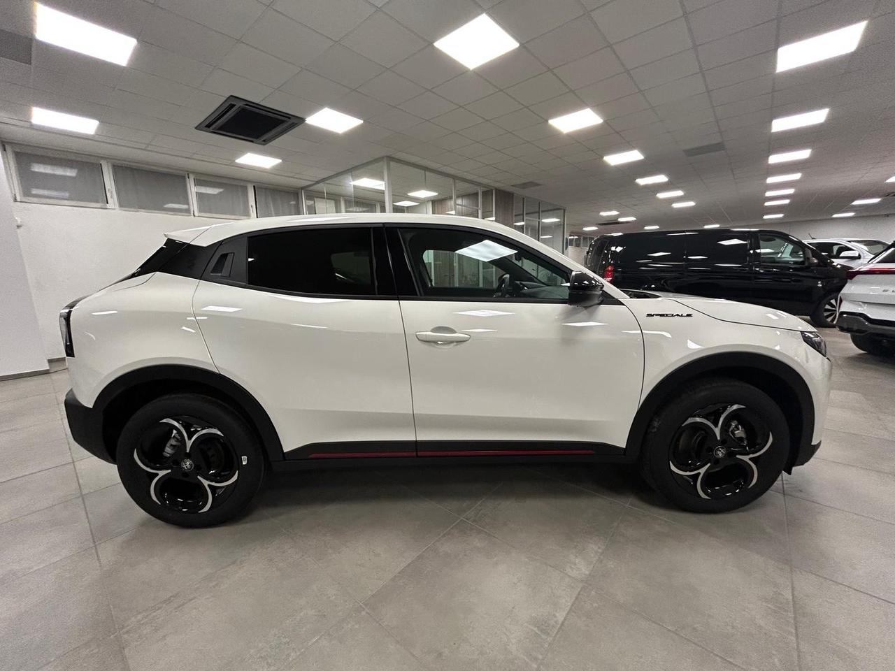 Alfa Romeo Junior 1.2 145 CV Hybrid eDCT6 Speciale