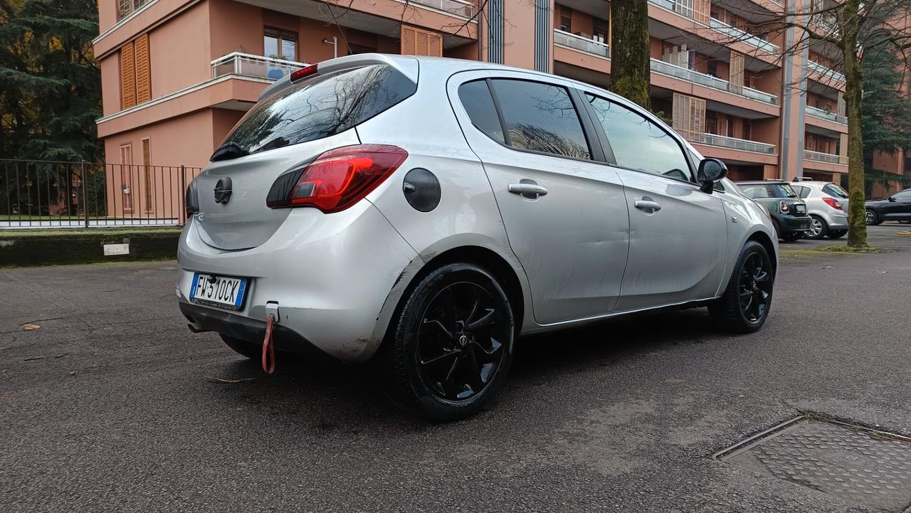 Opel Corsa 1.2 Edition ADATTA A NEOPATENTATI