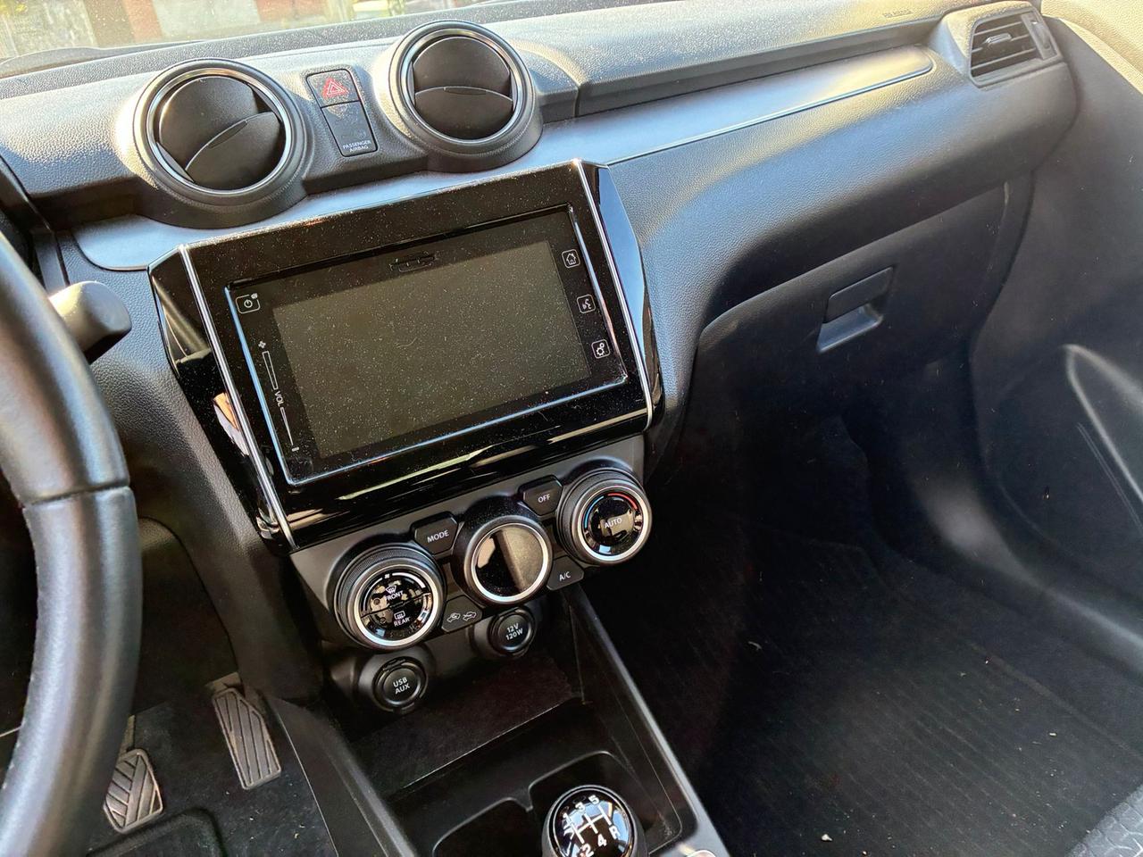 Suzuki Swift 1.2h top 2wd VETTURA IN ARRIVO